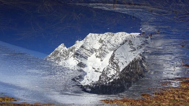 Der Grimming im Spiegelbild