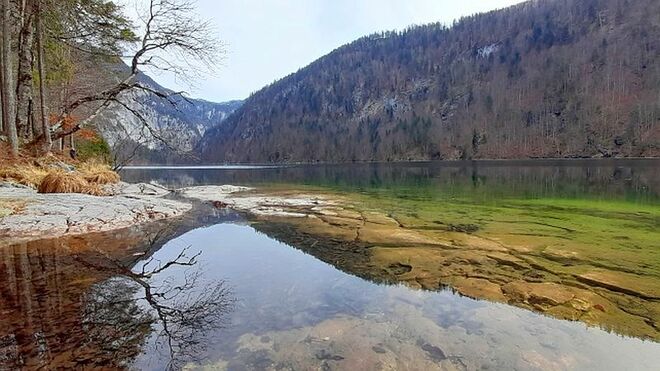 Noch ist es still am See