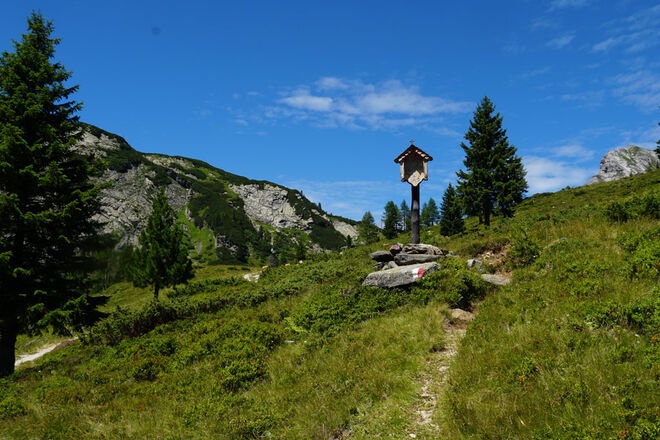 Marterl am Weg zum Oberhüttensee