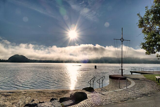 Herbstbeginn am morgen am Obertrumersee