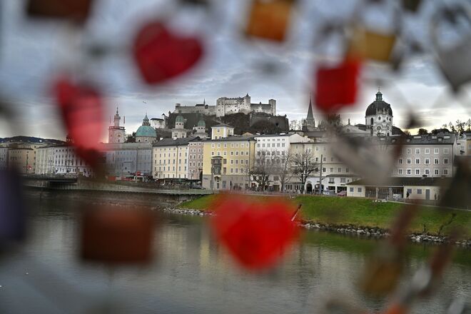 Herzliche Grüße aus Salzburg