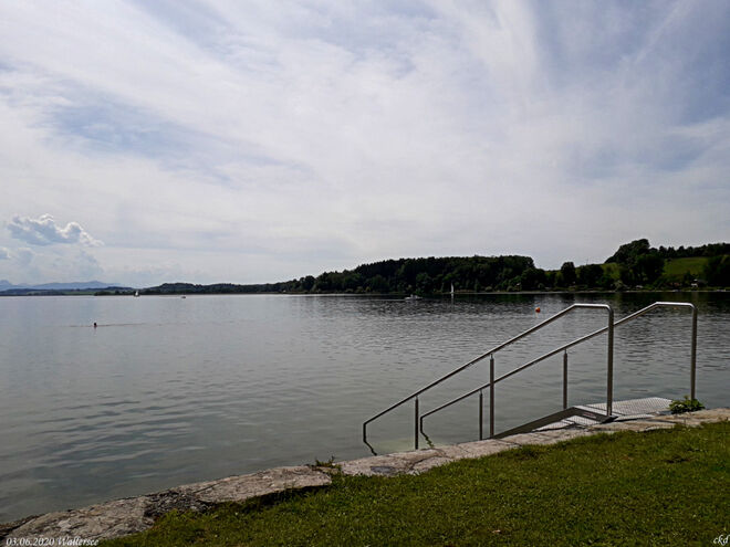 Ob sich jemand ins Wasser wagt?