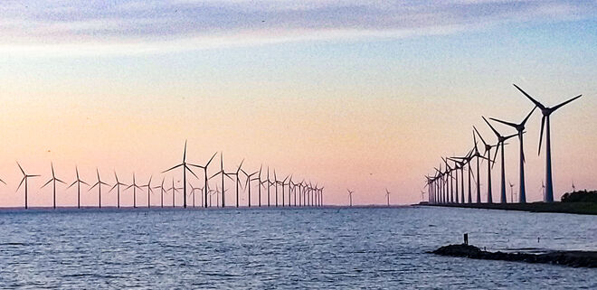 Meeresromantik der Windkraft