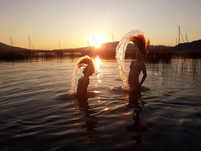 Abends am See