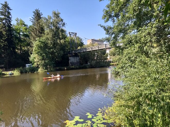 Die Lahn: idyllischer Fluss (2)