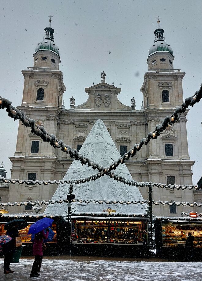 Unser Dom im Advent
