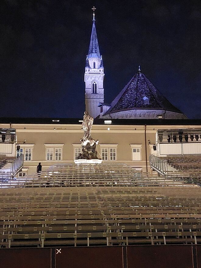 Pssst!  Jedermann schläft!