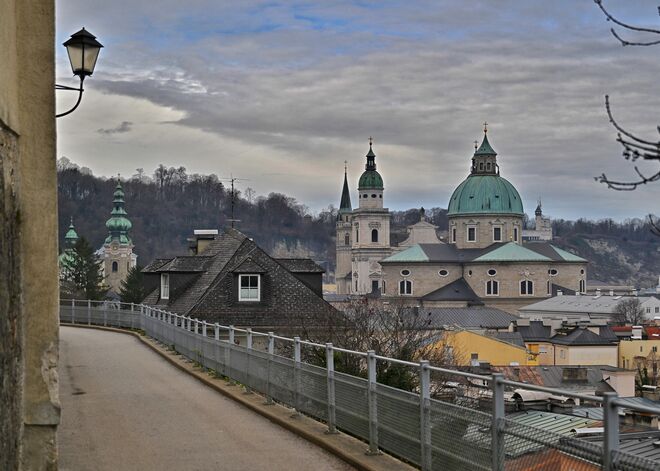 Der Salzburger Dom ...