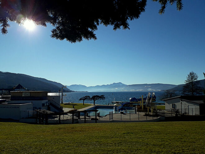 Winterruhe im Strandbad Seewalchen am Attersee