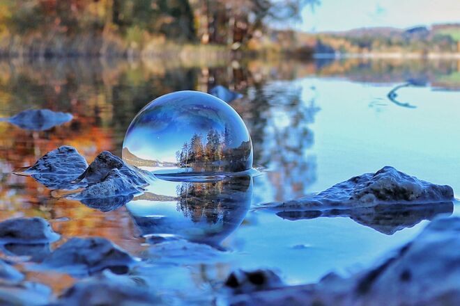 Fuschlsee in der Glaskugel
