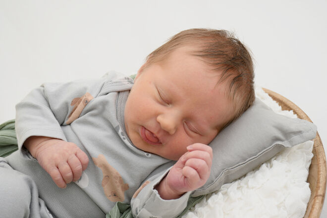 Theo