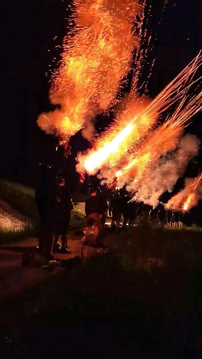 Hl. Geistanschießen der Gerner Weihnachtsschützrn