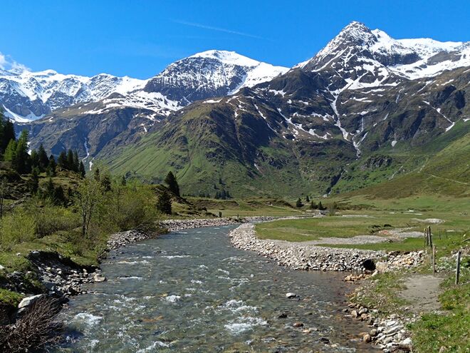 Herrliche Aussicht bei einem Spaziergang in Sportgastein von Maria und Hans Emersberger
