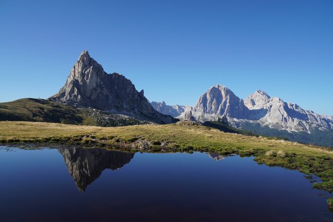 Spiegelung in den Dolomiten