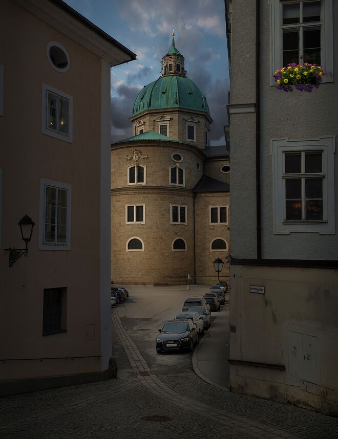 Düsterer Blick zum Dom