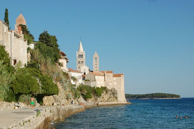 Badevergnügen mit Skyline