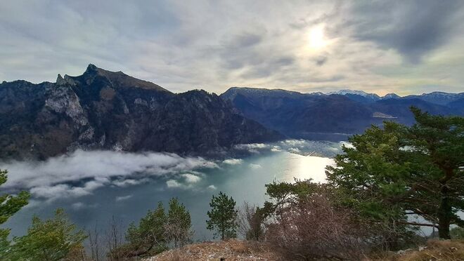 Der Traunsee in strahlender Wintersonne