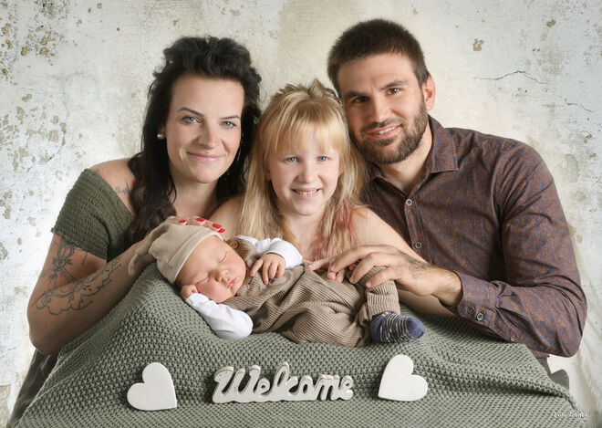 Elya Matthias Liam Stieckel