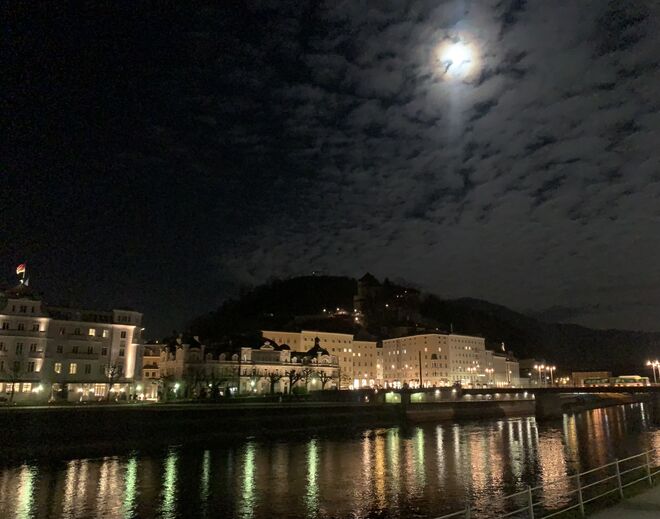 Salzburg im Vollmondlicht