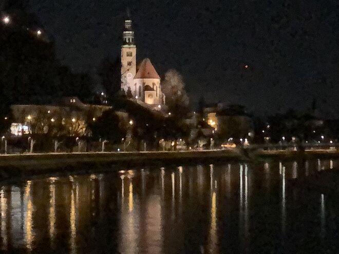 Müllner Kirche im Abendglanz