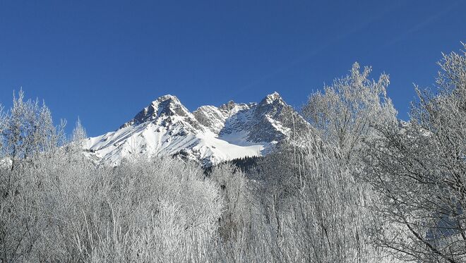 Blick auf die Schneegrube