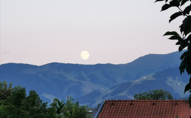 Der Mond ist aufgegangen