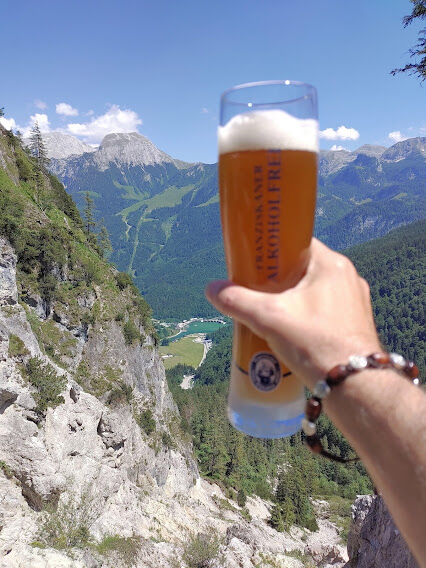 Prost Göll!