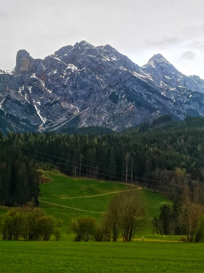 Aufgestellte Landschaft Innergebirg