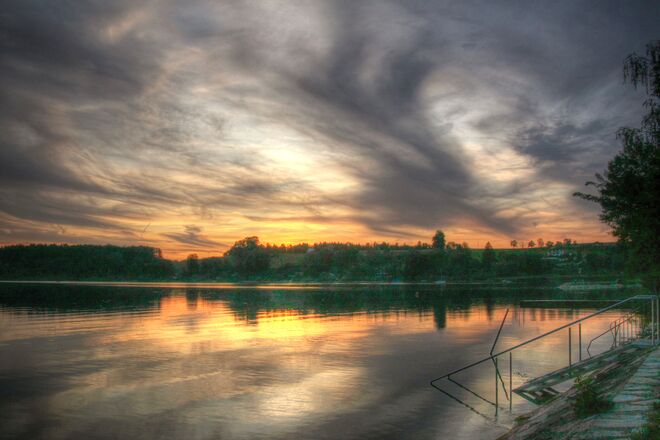 Faszinierender Sonnenuntergang gestern beim Strandbad Neumarkt