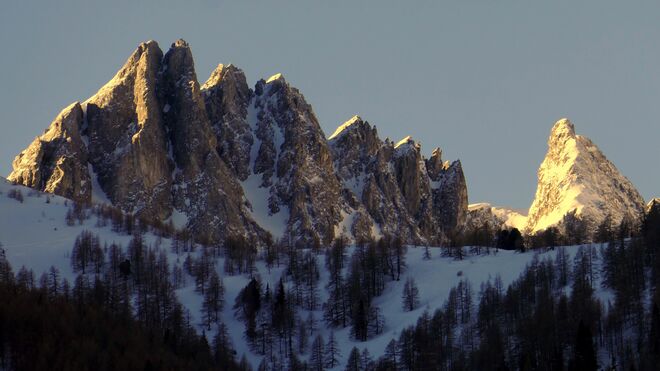 Die Lungauer Dolomiten im ersten Sonnenlicht