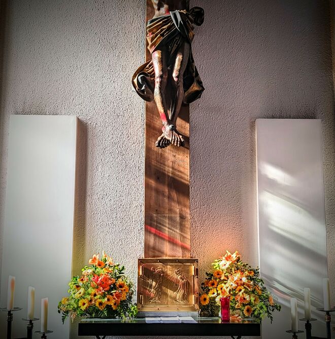 Lichtspiele Altar Pallottiner Kloster