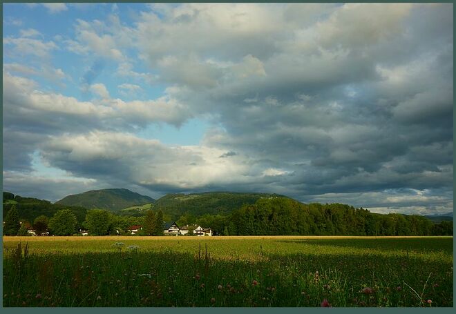 . . . die Wolken kamen . . .