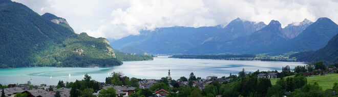 Ausblick vom "Standardhalt" der Reisebusse für die Salzkammergut-Touristen