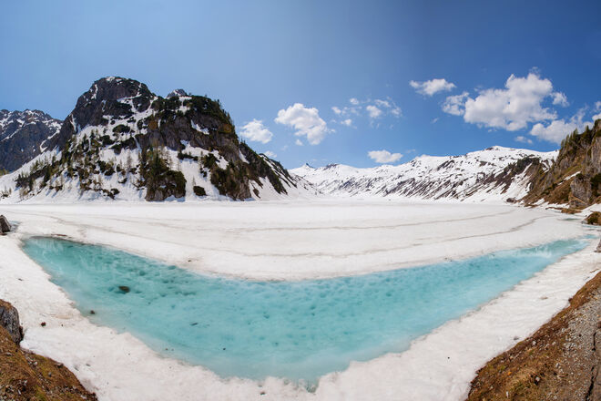 Noch viel Schnee am Tappenkarsee