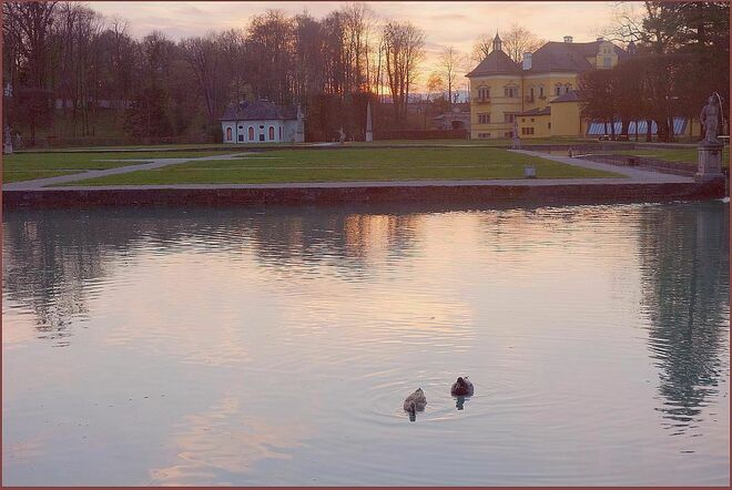 Abendlich fast still . . .