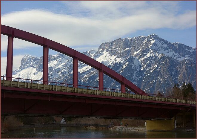 . . . auch eine Firnfeldrahmung . . .