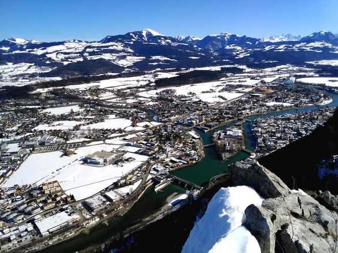 Tiefblick auf Hallein