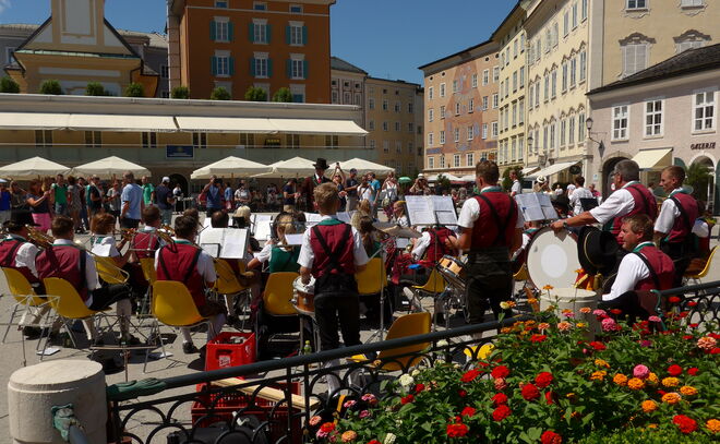 Mozart hört Blasmusik II