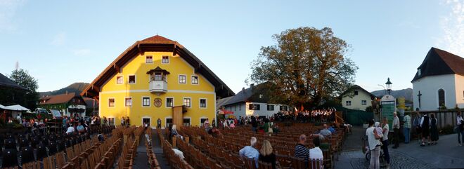 Einstimmung auf das große Spiel vom reichen Mann