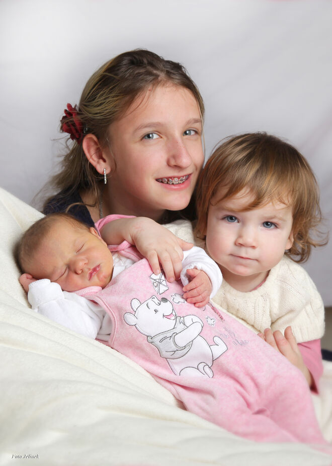 Hailey-Mira