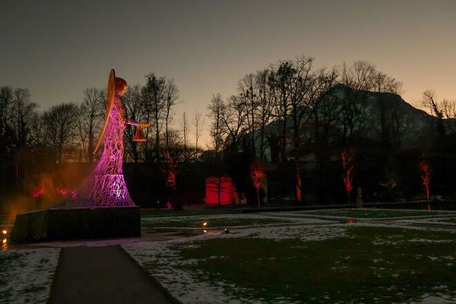 Noch einmal der Weihnachtsengel von Hellbrunn...