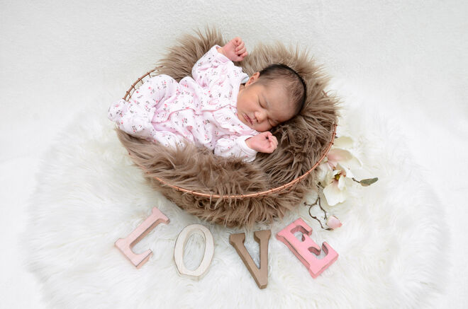 Olivia Helga Mirnig