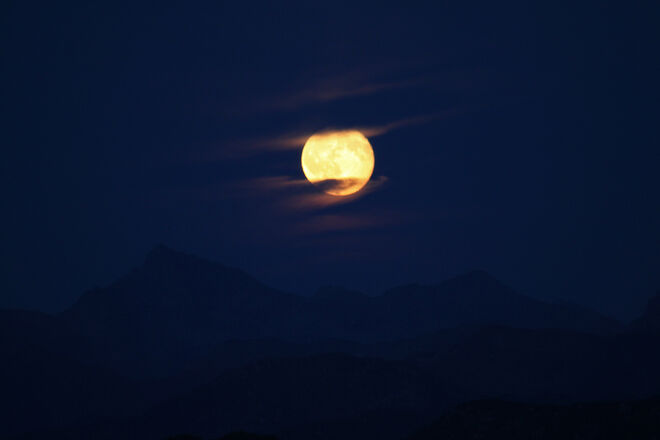 Eine Hand voll Mond