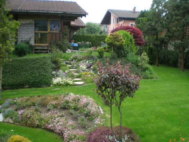 Garten im Frühjahr