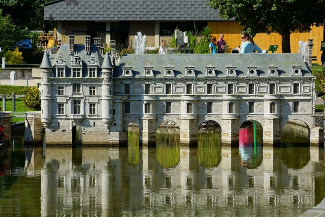 Minimundus: "Ausflug" nach Frankreich - Schloß Chenonceau