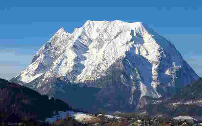 Hohenberg vorm hohen Berg