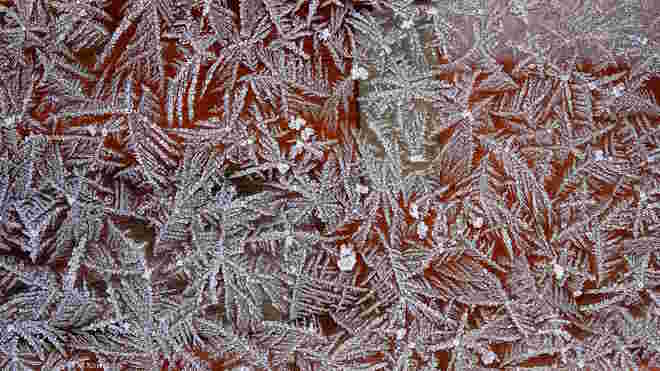 Eisblumenfenster