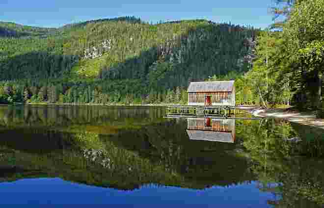 Herbststille am See