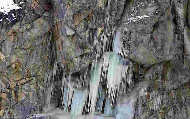 Teufelsfratze bewacht Eishöhle