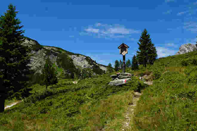 Marterl am Weg zum Oberhüttensee